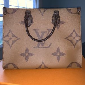 Louis Vuitton ONTHEGO MM